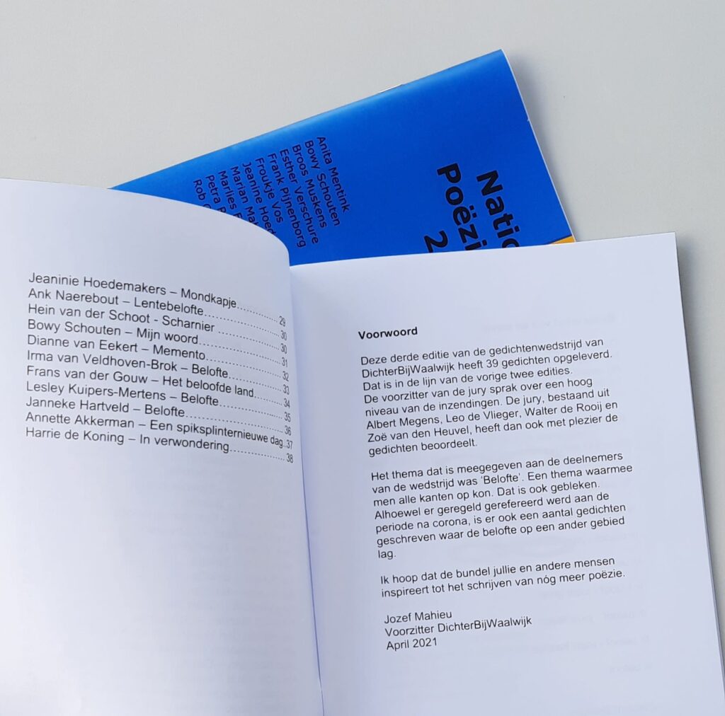 Mock-up beeld van het dichtersbundel